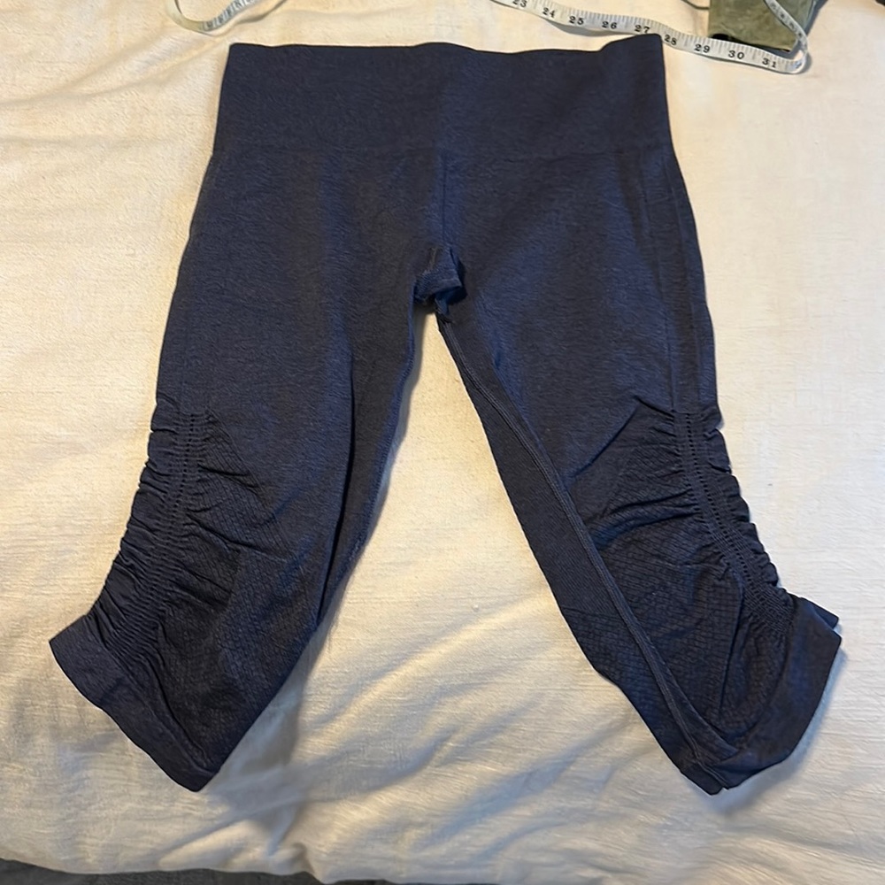 Lululemon Cropped Pants